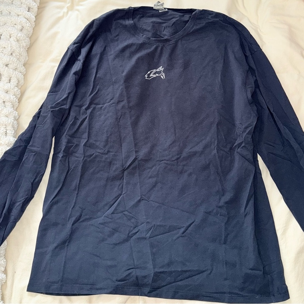 Men’s Alphalete active wear long sleeve shirt